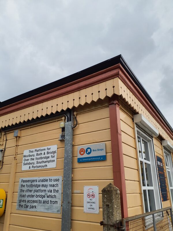 Warminster Station – Café Roof Overlay, MLG UK project photo